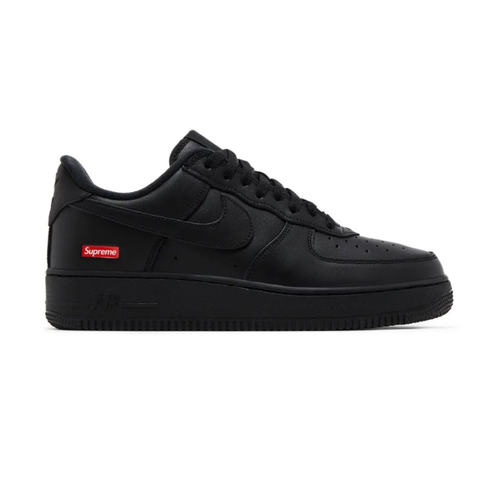 Supreme x Nike Air Force 1 Low-Top Leather Sneakers with Subtle Red Tab - Black